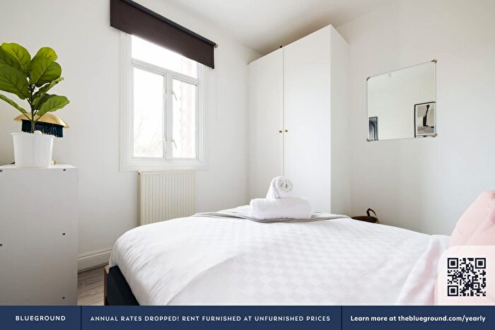 1 Bedroom Flat To Rent In Shepherd's Bush, W12