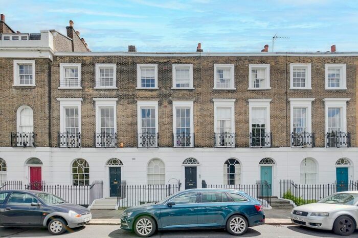 1 Bedroom Flat To Rent In Gibson Square, London, N1