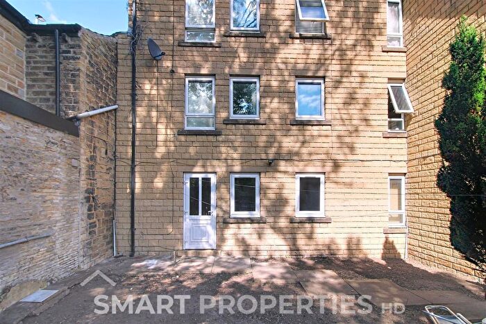 Property To Rent In Trinity Street, Huddersfield, HD1