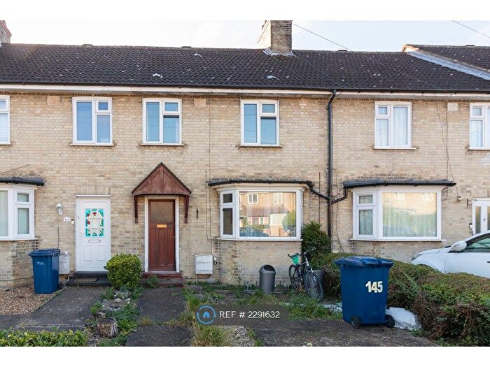 3 Bedroom Terraced House To Rent In Hobart Road, Cambridge, CB1