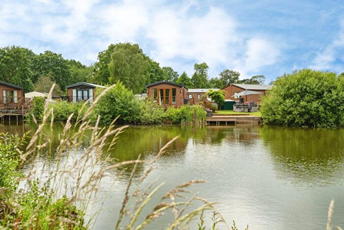 2 Bedroom Park Home For Sale In Waveney Valley Lakes, Wortwell, Harleston, IP20