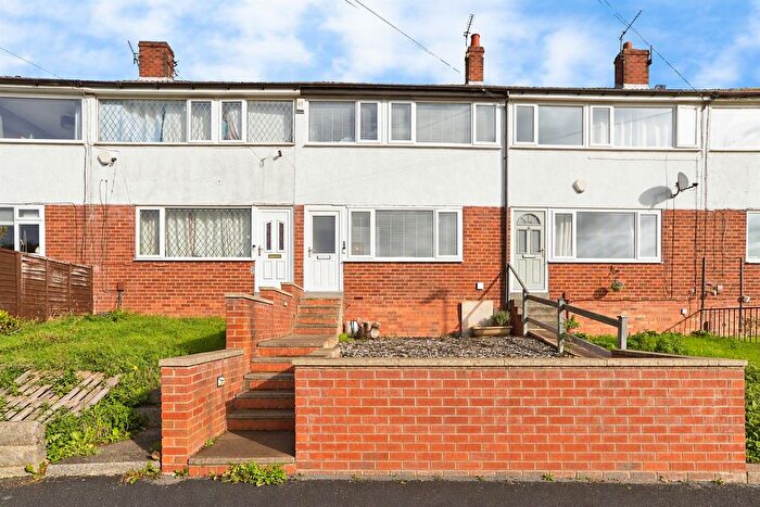 3 Bedroom Terraced House For Sale In Hough End Avenue, Leeds, LS13