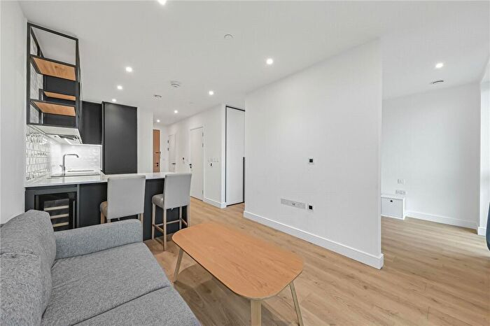 1 Bedroom Flat To Rent In Lavey House, Wembley, HA0