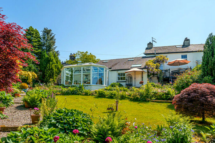 4 Bedroom Cottage For Sale In Rose Cottage, Garth Row, Kendal, Cumbria, LA8