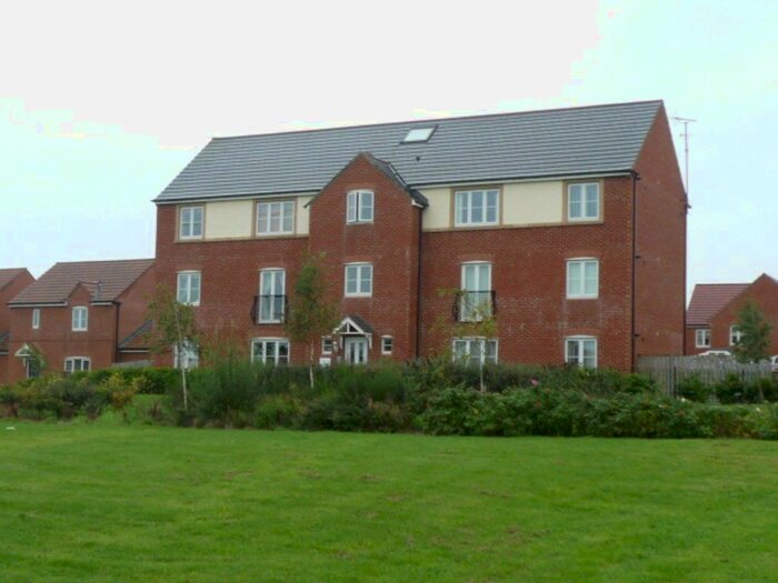 2 Bedroom Flat To Rent In Brookfield, West Allotment, Newcastle Upon Tyne NE27