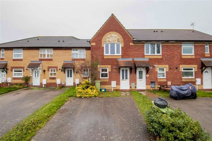 2 Bedroom Semi-Detached House To Rent In Rhodes Place, Oldbrook, Milton Keynes MK6