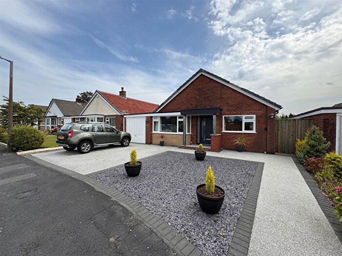 3 Bedroom Detached Bungalow For Sale In Crossfield, Hutton, PR4
