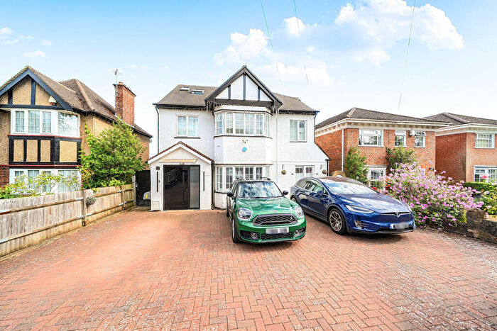 6 Bedroom Detached House For Sale In Elms Road, Harrow, HA3