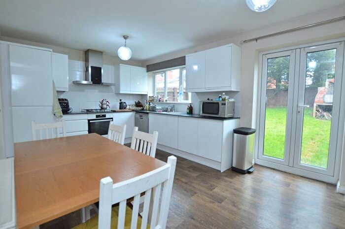 4 Bedroom Detached House For Sale In Niven Courtyard, Cheltenham, GL51
