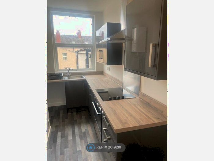 1 Bedroom Flat To Rent In Morpeth Street, Hull, HU3