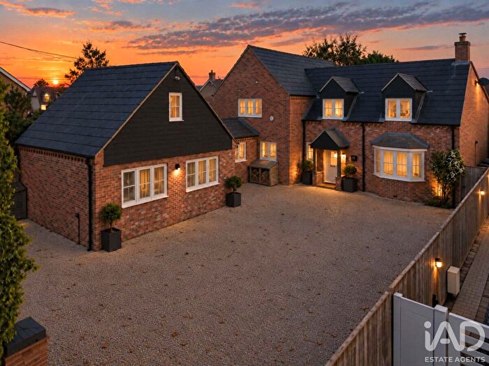 5 Bedroom Detached House For Sale In Aldreth Road, Haddenham, Ely, CB6