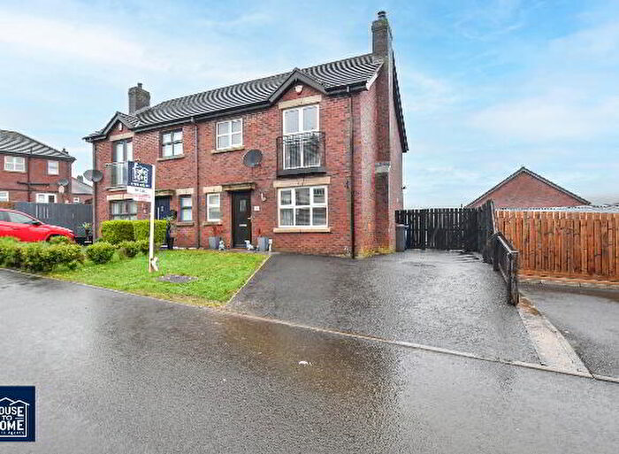 3 Bedroom Semi-detached Villas For Sale In Thornberry Close, Belfast, BT14