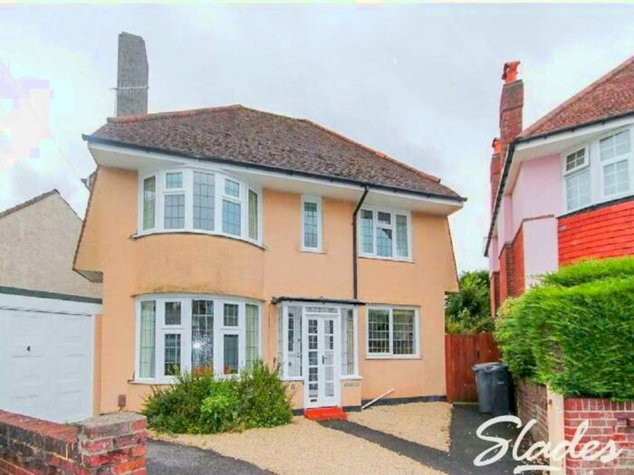 4 Bedroom Detached House To Rent In Winsley Avenue, Southbourne, Bournemouth, BH6