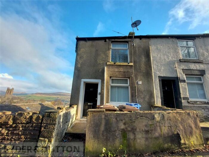 3 Bedroom End Of Terrace House To Rent In Stamford Street, Mossley, OL5