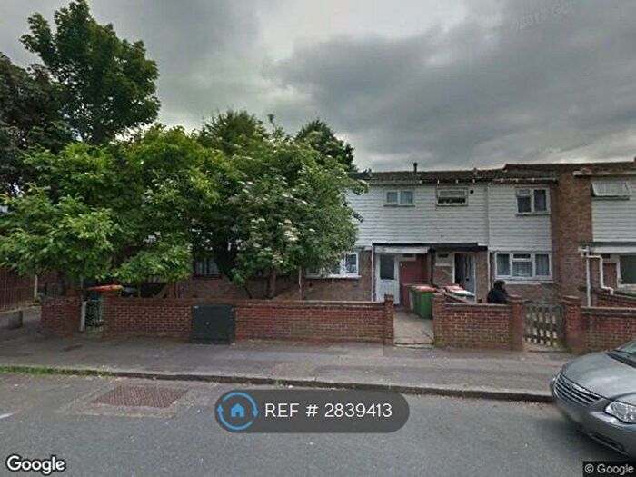 4 Bedroom Semi Detached House To Rent In Garvary Road, London, E16