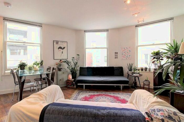 2 Bedroom Flat To Rent In Dalston Hat, Boleyn Road, Dalston, N16