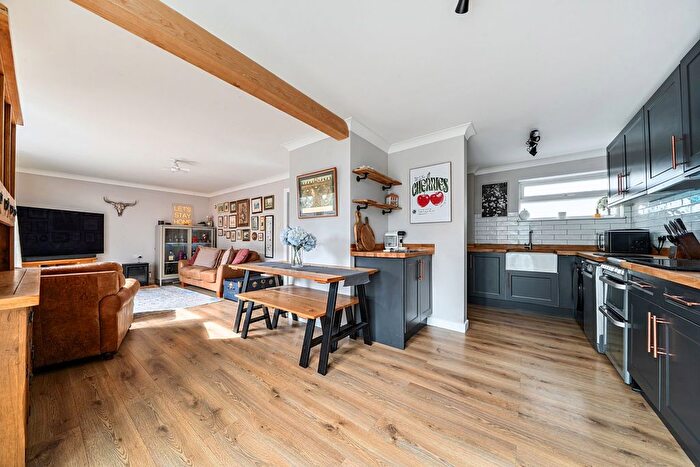 3 Bedroom Terraced House For Sale In Clover Walk, Edenbridge, TN8