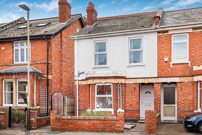 3 Bedroom Semi Detached House For Sale In Oakland Avenue, Cheltenham, GL52