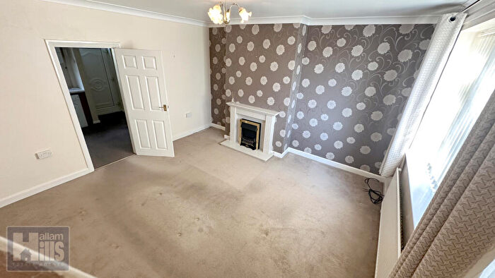 3 Bedroom Terraced House To Rent In Southey Hall Drive, Sheffield, S5