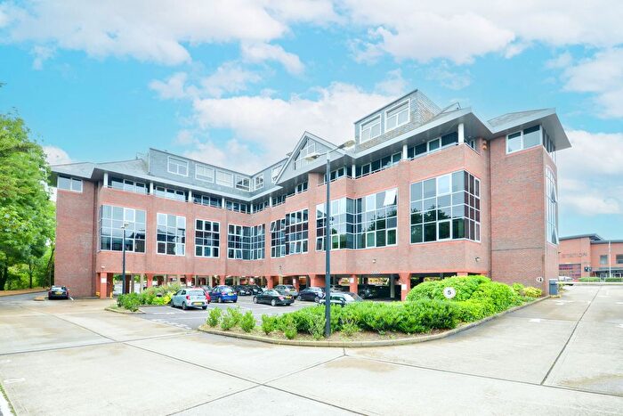 1 Bedroom Flat To Rent In Ladymead, Guildford, GU1