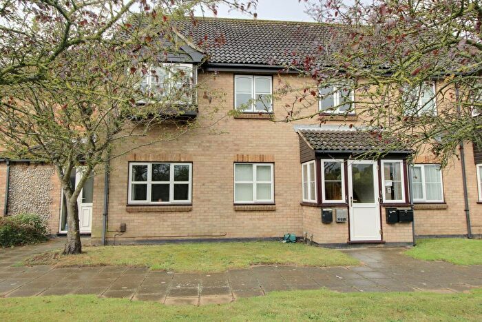 2 Bedroom Flat To Rent In The Paddocks, Old Catton, NR6