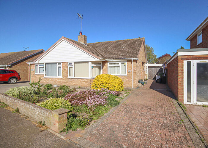 2 Bedroom Semi-Detached Bungalow For Sale In Hamilton Crescent, Sittingbourne, ME10