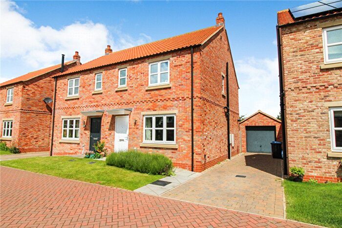 3 Bedroom Semi-Detached House For Sale In Field View, Great Ouseburn, York, North Yorkshire, YO26