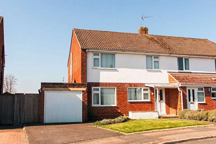 4 Bedroom Semi Detached House For Sale In Truelocks Way, Wantage, OX12