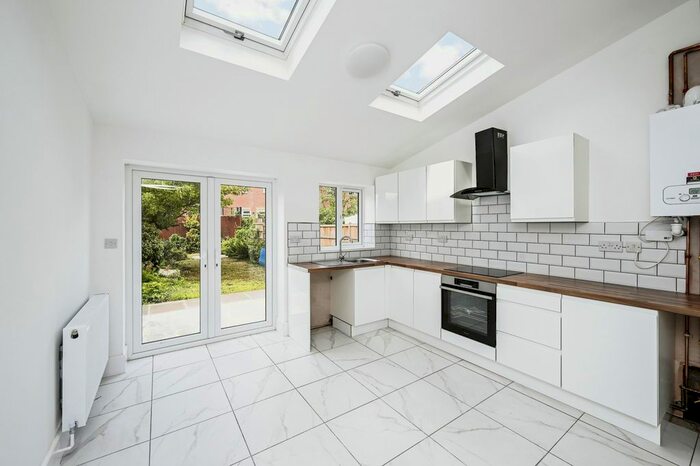 2 Bedroom Semi-Detached House To Rent In Rock Street, Bulwell, Nottingham, NG6