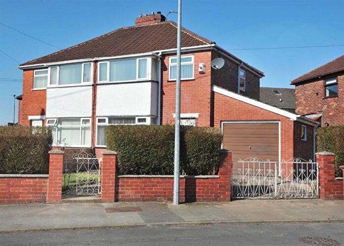 3 Bedroom Semi Detached House For Sale In Harewood Road, Irlam, M44