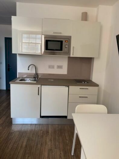 Studio To Rent In Moorfields, Liverpool, Merseyside, L2