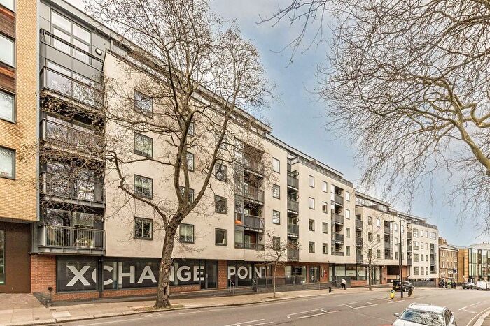 2 Bedroom Flat To Rent In Market Road, Market Road, N7