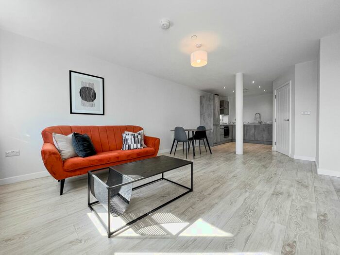 2 Bedroom Flat To Rent In Atkinson Street, Leeds, LS10