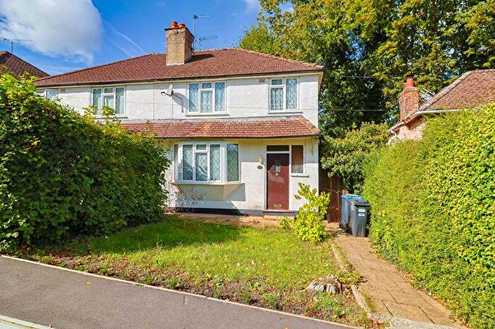 3 Bedroom Semi-Detached House For Sale In Tillingdown Hill, Caterham, CR3