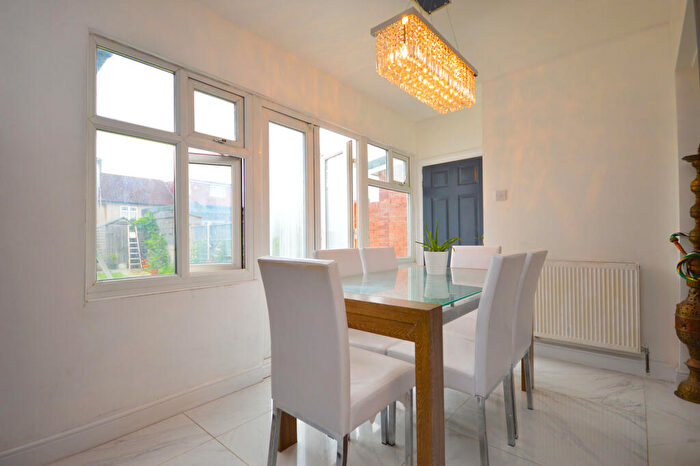 3 Bedroom Terraced House To Rent In Wilmington Gardens, Barking, IG11