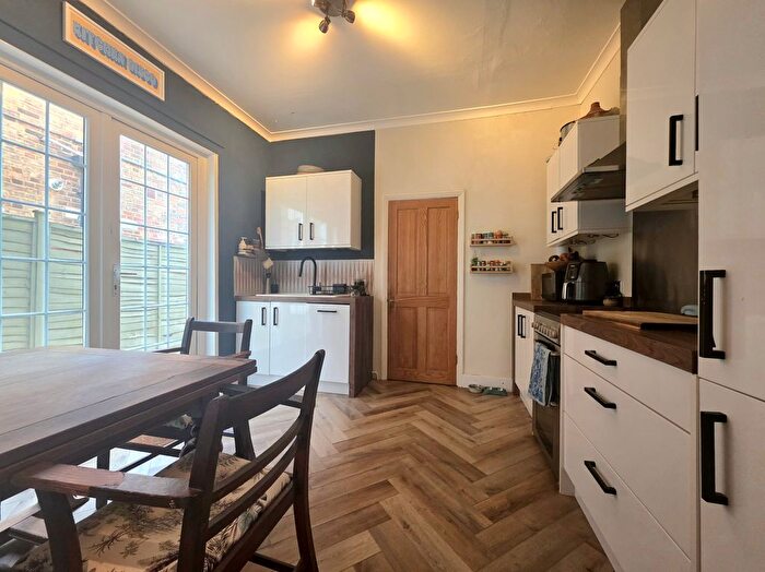1 Bedroom Maisonette To Rent In Blandford Road, Beckenham, Kent, BR3