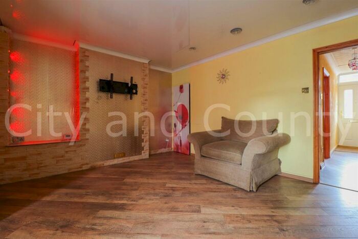 2 Bedroom Semi-Detached House To Rent In Wootton Avenue, Peterborough, PE2