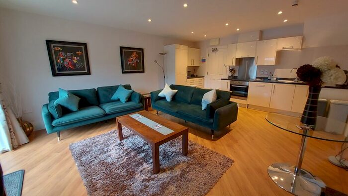 Studio To Rent In Hunts Lane, Taplow, Maidenhead, SL6