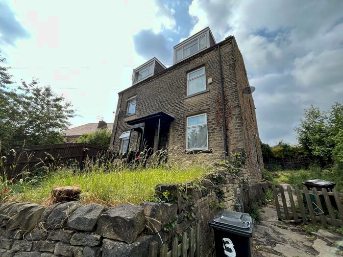 4 Bedroom House To Rent In Rochester Street, Shipley, BD18