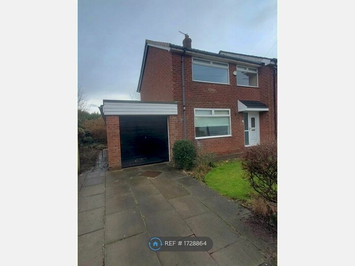 3 Bedroom Semi-Detached House To Rent In Bedford Drive, Atherton, M46