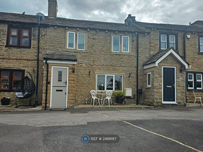 2 Bedroom Terraced House To Rent In Jackroyd Lane, Mirfield, WF14
