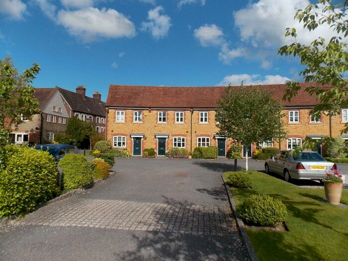 2 Bedroom End Of Terrace House To Rent In The Rockeries, Petersfield Road, Midhurst, GU29