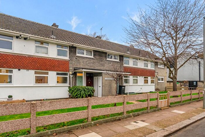 1 Bedroom Flat For Sale In Alston Road, Wetheral Court Alston Road, SW17