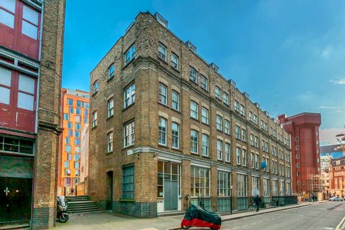 3 Bedroom Flat To Rent In Provost Street, Old Street, N1