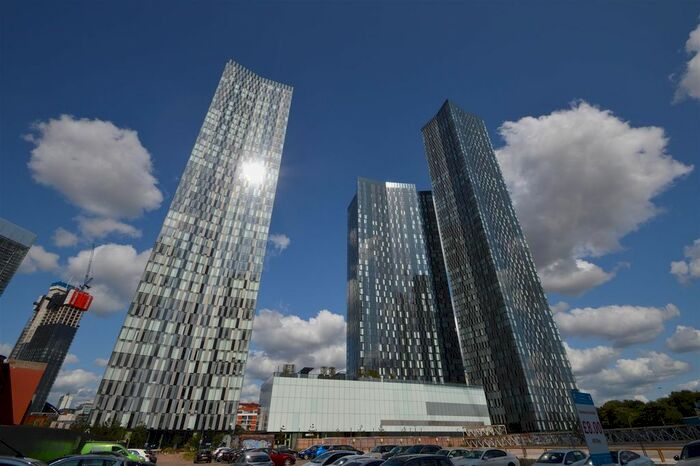2 Bedroom Flat To Rent In South Tower, Deansgate Square, Owen Street, Manchester, M15