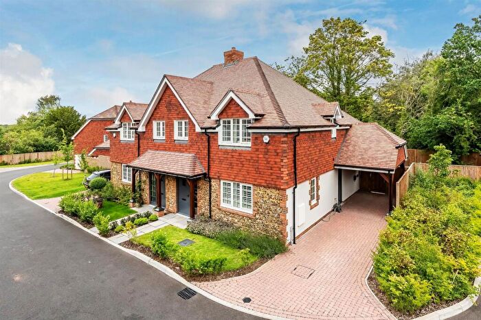 3 Bedroom Semi Detached House For Sale In Stovell Place, Effingham, KT24