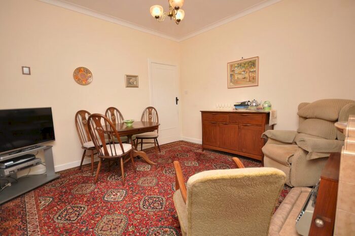 2 Bedroom Detached Bungalow For Sale In Victory Park, Girvan, KA26