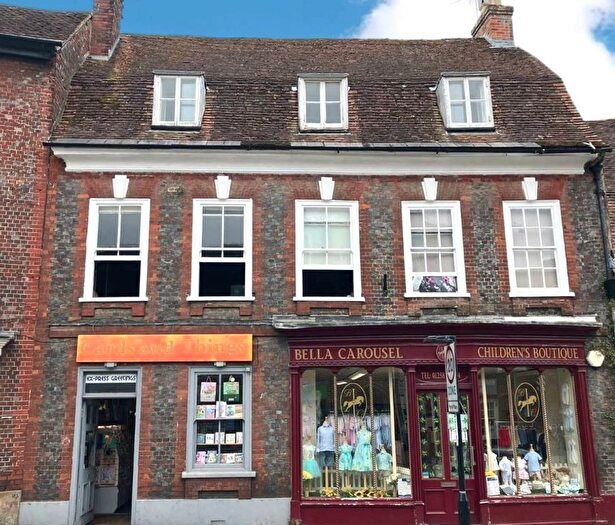 3 Bedroom Flat For Sale In Flat, Blandford House, East Street, Blandford Forum, DT11