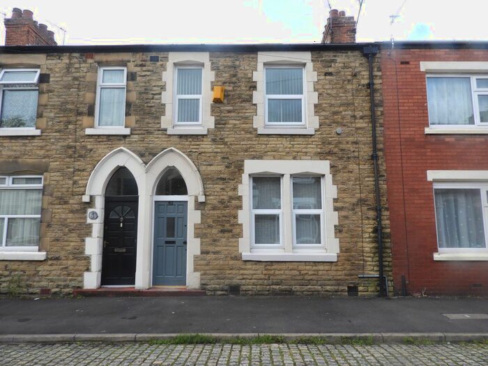 3 Bedroom Terraced House To Rent In Connaught Road, Preston, PR1