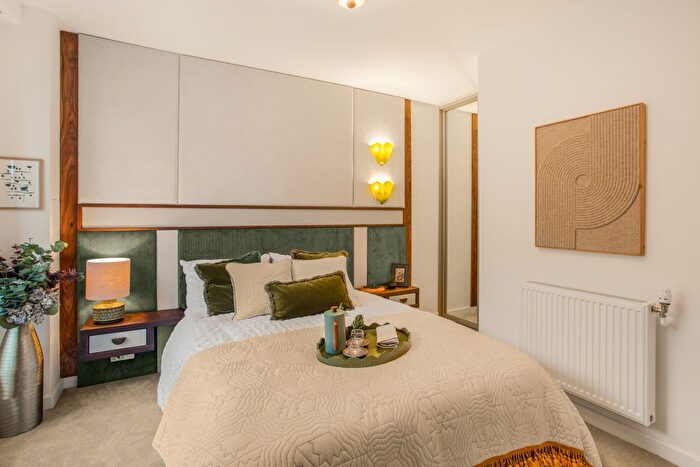 1 Bedroom Flat For Sale In Tandy Place, London, E20